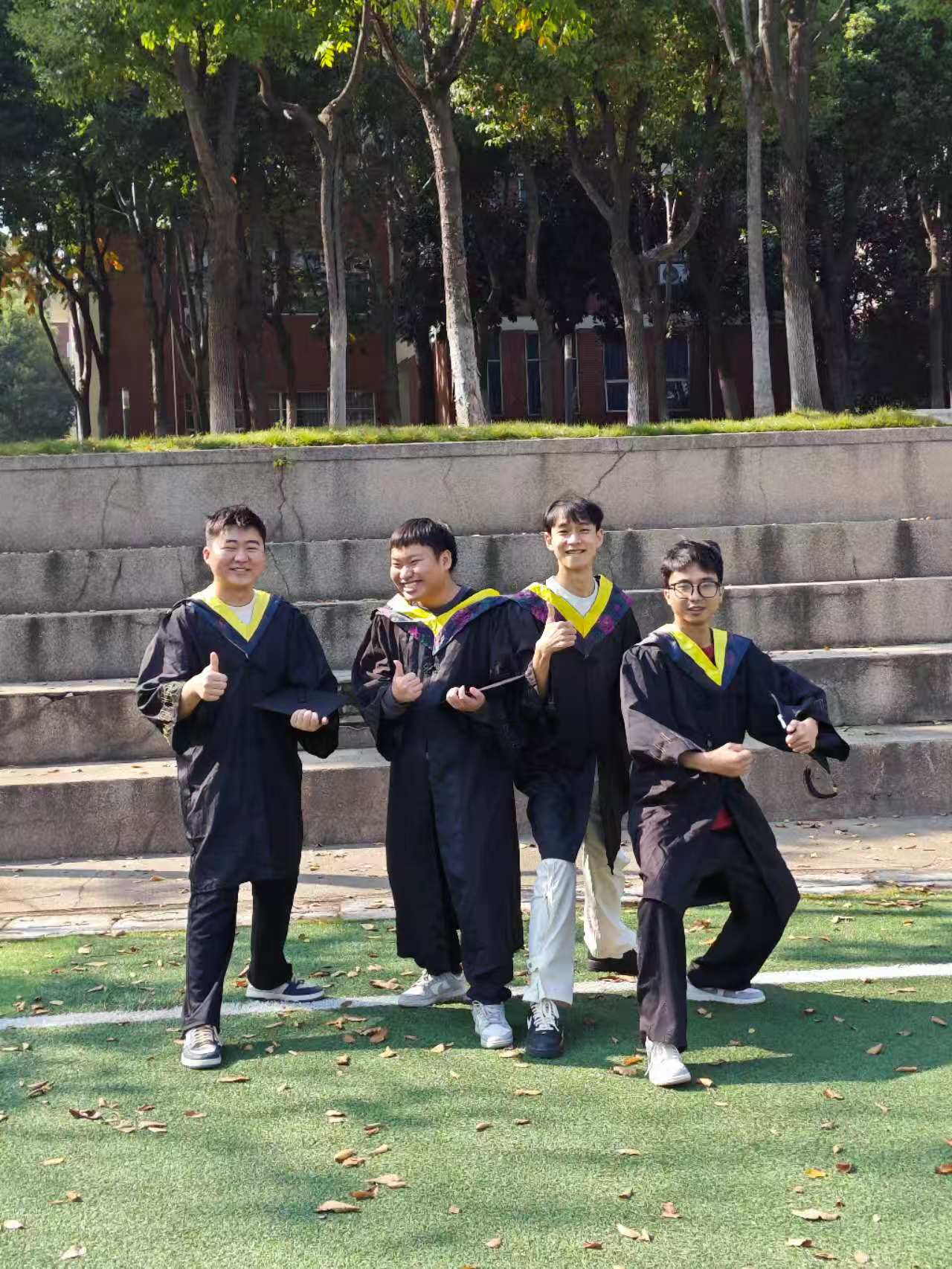 4F